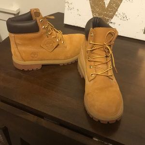 Classic timbs 👢👟👞